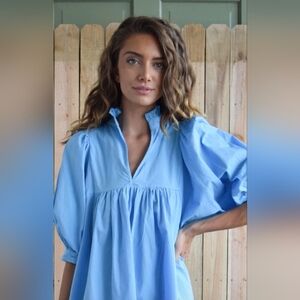 NEVER A WALLFLOWER HIGH NECK TOP CAROLINA BLUE Size S Small